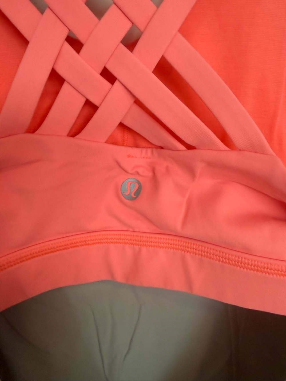 lululemon athletica Beat The Heat Tank in Seal Grey/Grapefruit - Picture 8 of 9